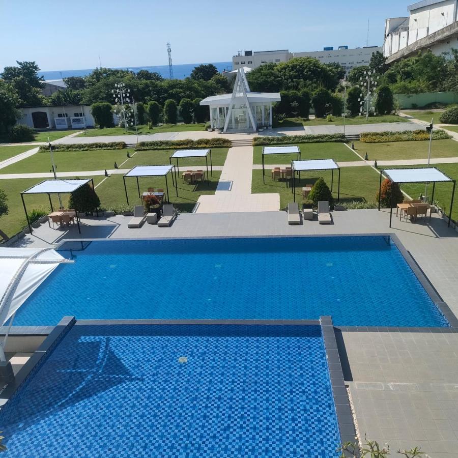Naka Hotel Kupang Kupang  Ngoại thất bức ảnh