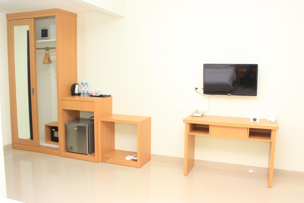 Naka Hotel Kupang Kupang  Ngoại thất bức ảnh